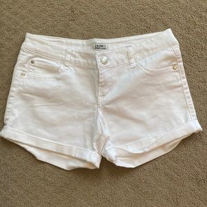 Brand: celebrity pink jeans. Size:9. Color:white